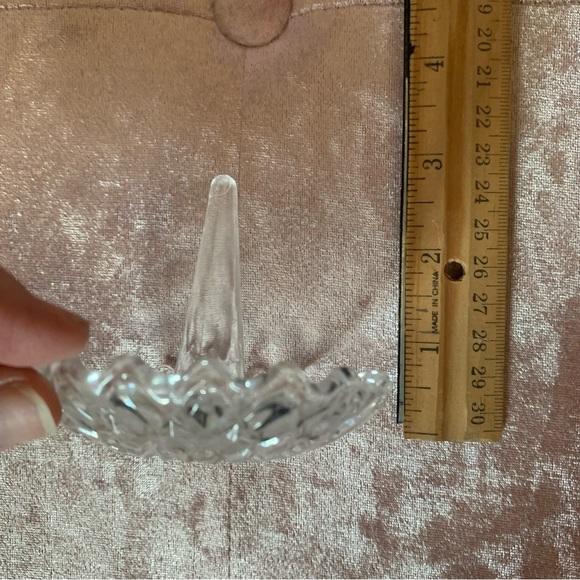 👗Glass Etched Ring Holder - every bathroom needs one - Picture 5 of 7